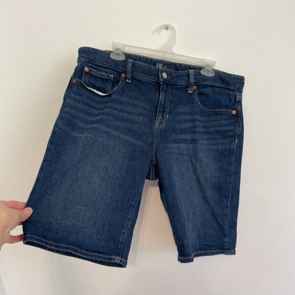 GAP DENIM 9" Denim Bermuda Shorts Dark Wash Indigo Blue Jean Shorts 14 / 32 32" - Picture 8 of 16